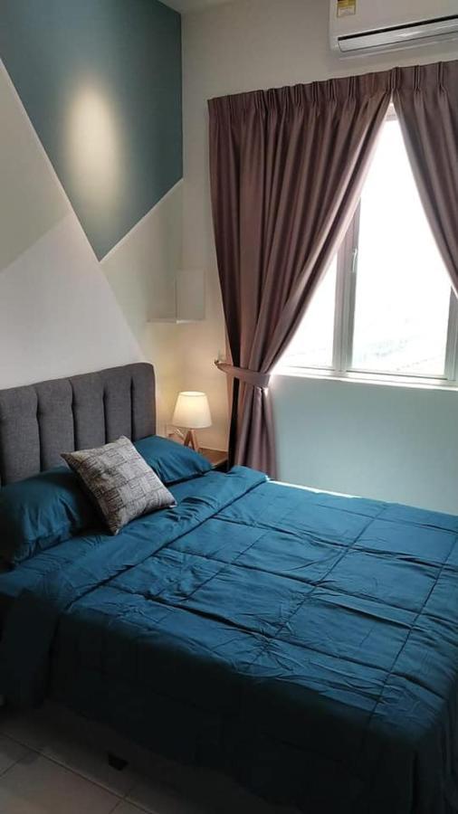 D'Rinie Sky Homestay カジャン エクステリア 写真