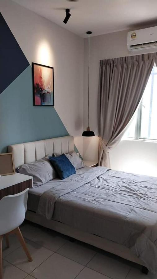 D'Rinie Sky Homestay カジャン エクステリア 写真